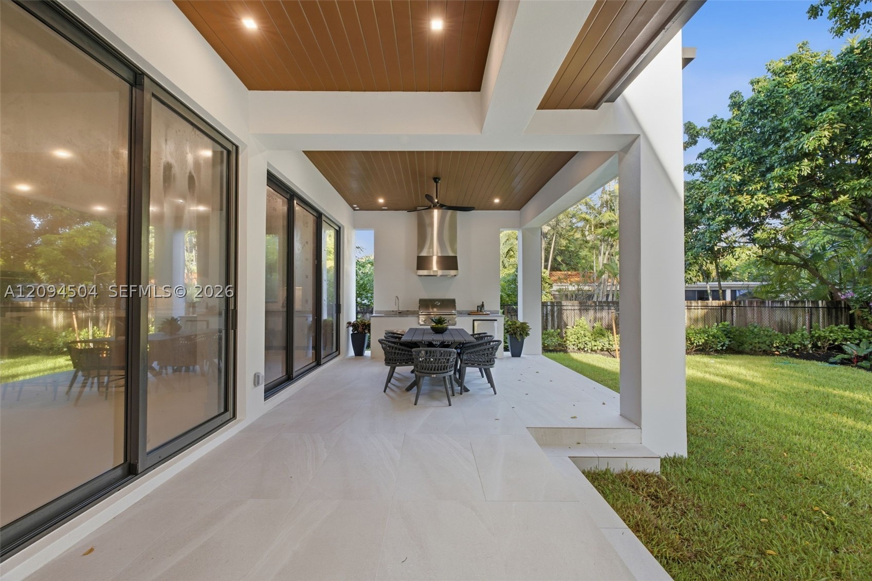 6255 SW 69th St South Miami, FL 33143