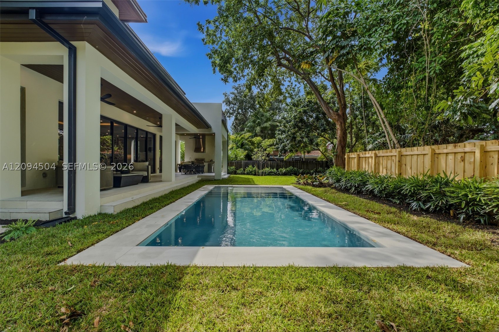 6255 SW 69th St South Miami, FL 33143