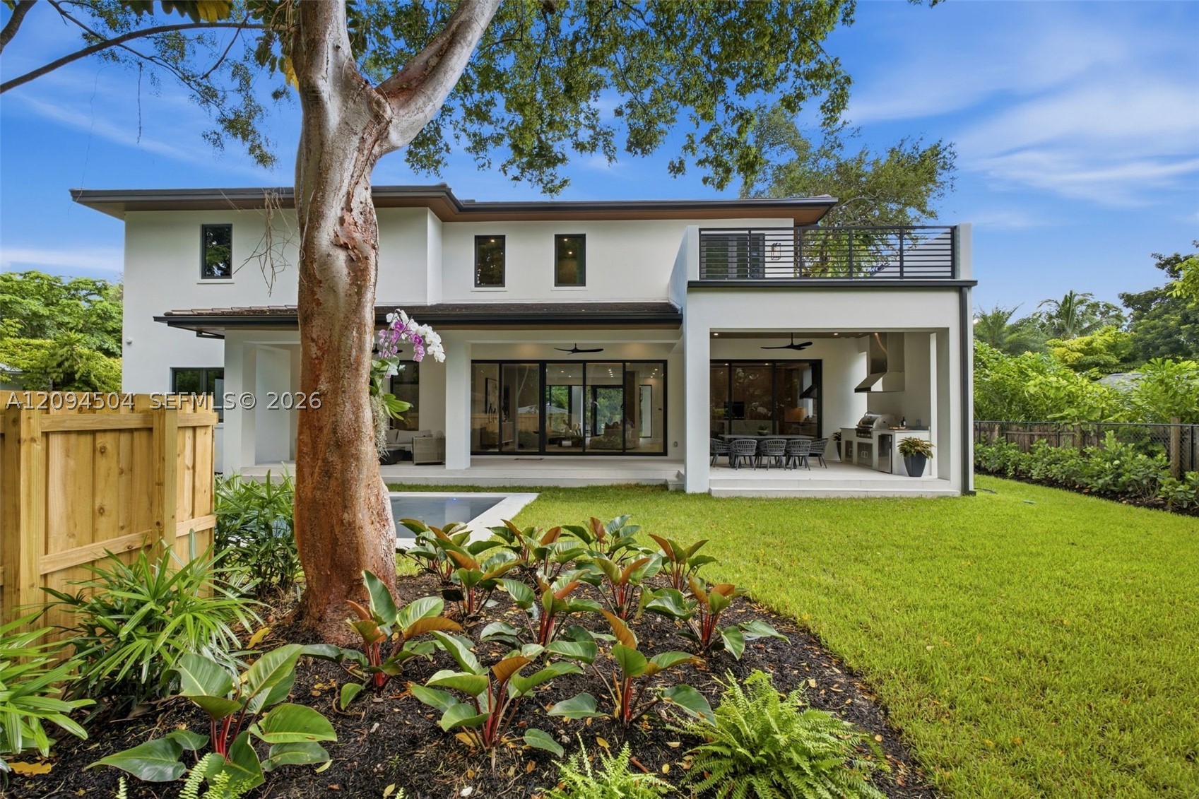 6255 SW 69th St South Miami, FL 33143