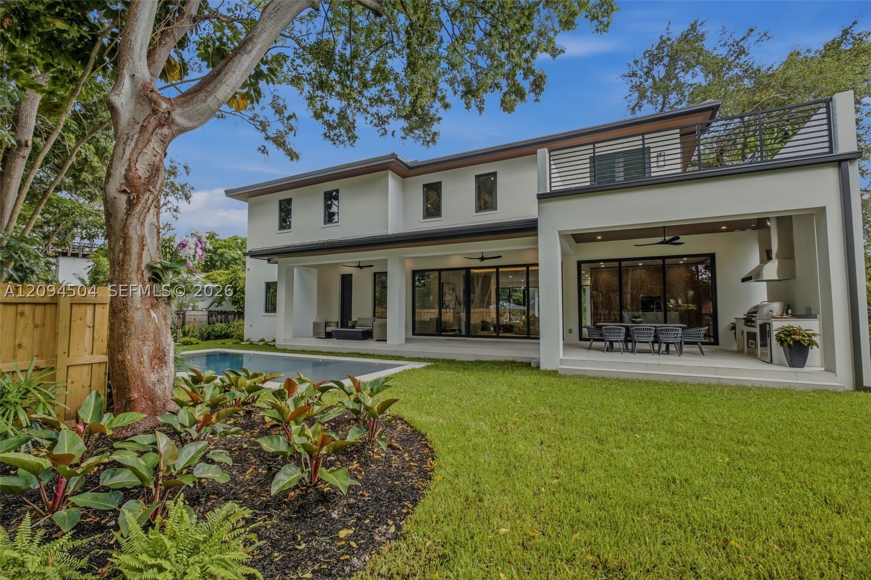 6255 SW 69th St South Miami, FL 33143