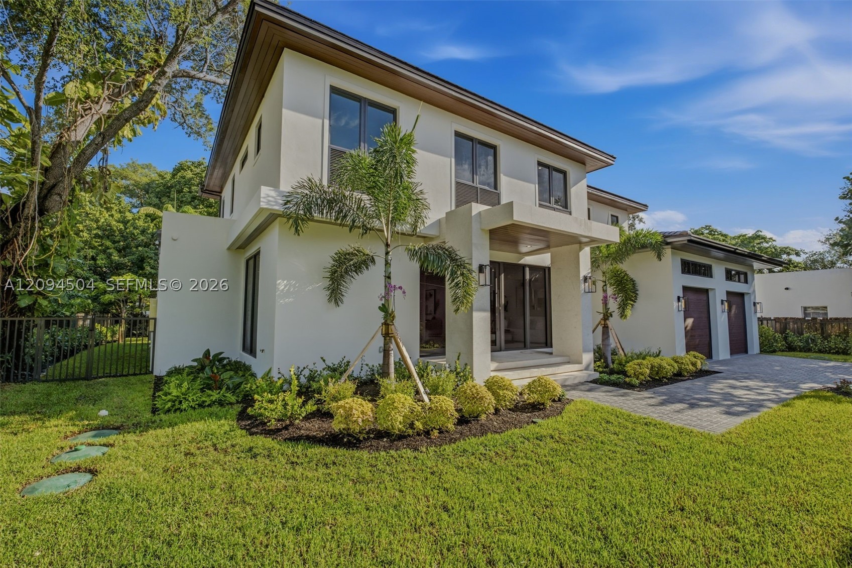 6255 SW 69th St South Miami, FL 33143