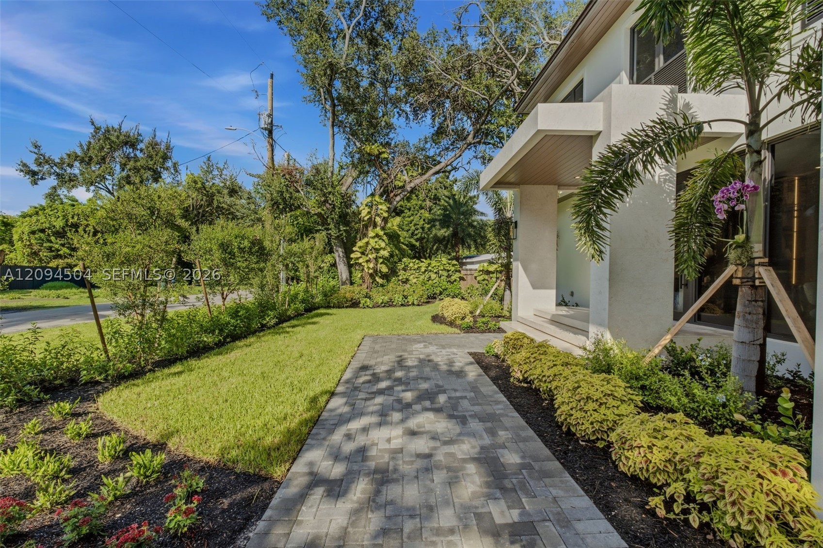 6255 SW 69th St South Miami, FL 33143