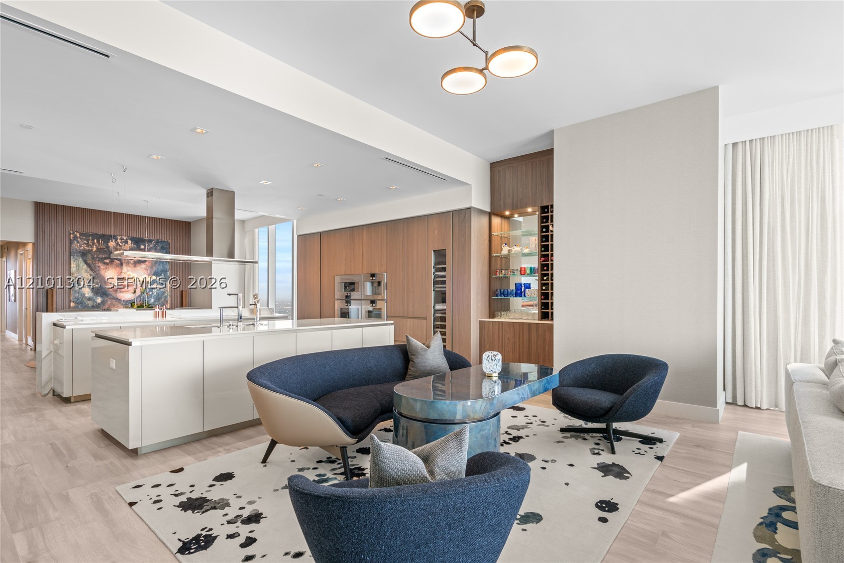 18501 Collins Ave #5101 Sunny Isles Beach, FL 33160