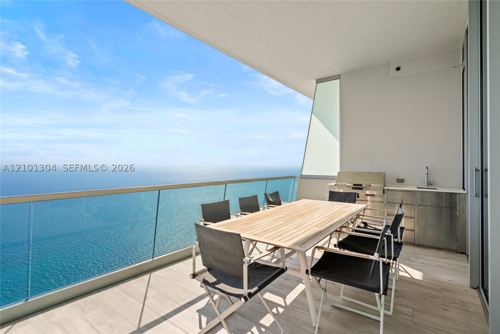 18501 Collins Ave #5101 Sunny Isles Beach, FL 33160