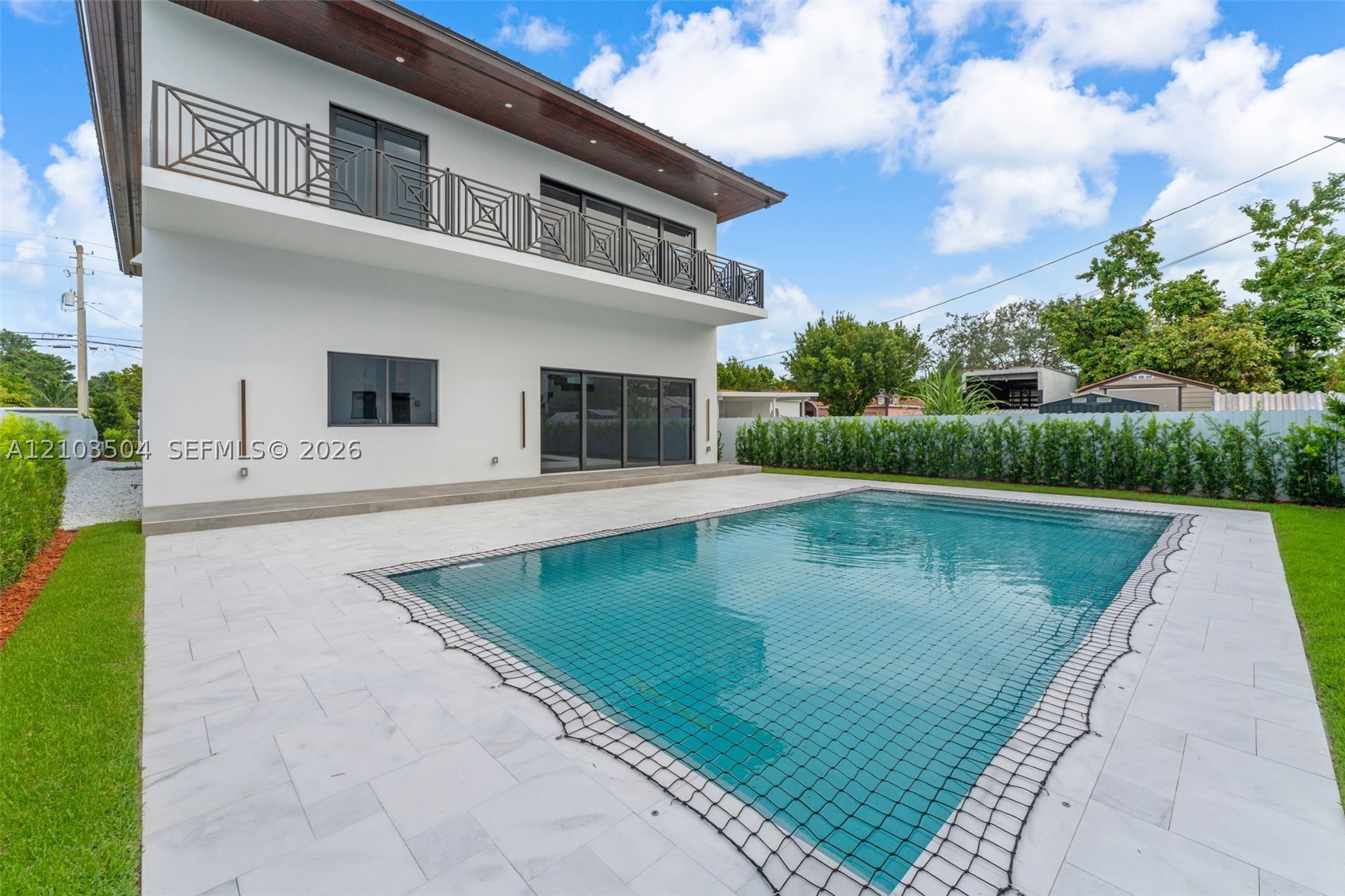 3236 SW 64th Ave Miami, FL 33155