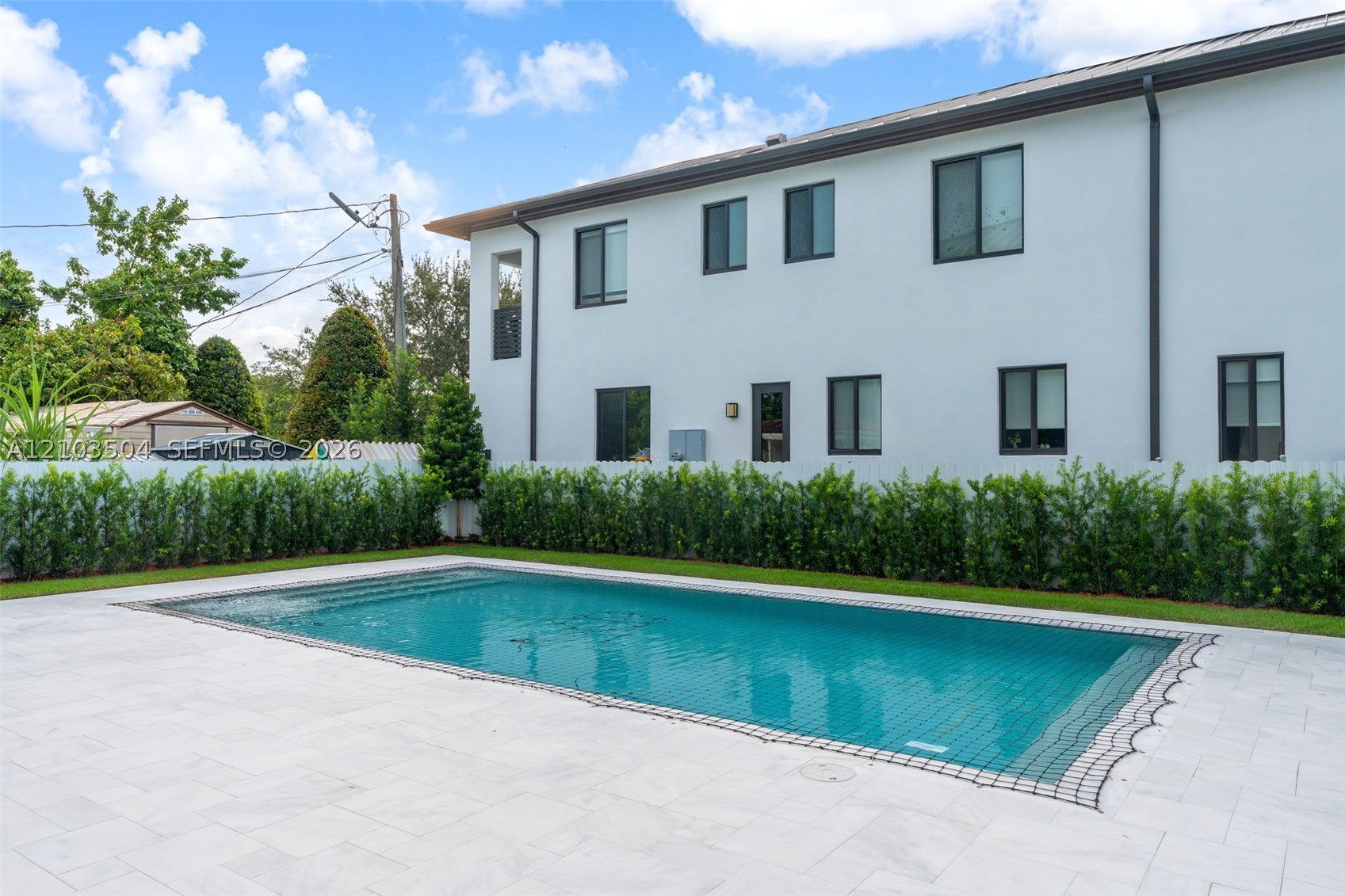 3236 SW 64th Ave Miami, FL 33155