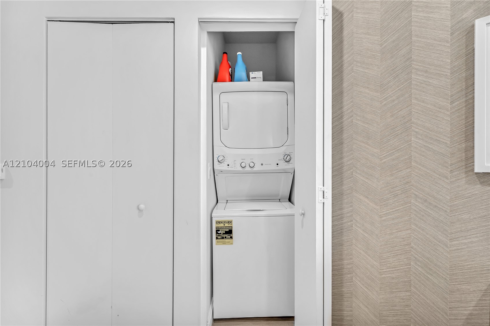 image Brickell Heights East25