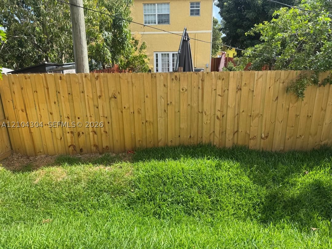 1028 NW 8th Ave Fort Lauderdale, FL 33311