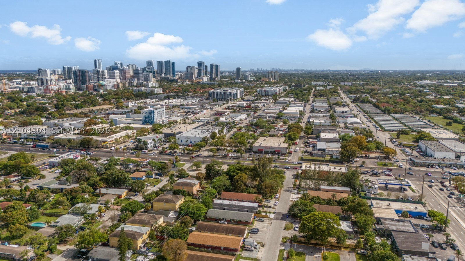 1028 NW 8th Ave Fort Lauderdale, FL 33311