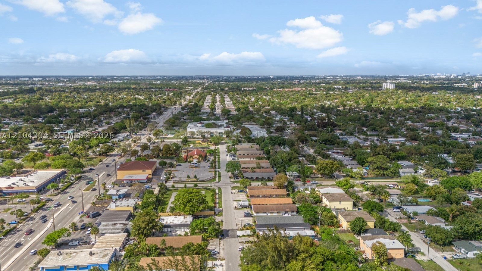 1028 NW 8th Ave Fort Lauderdale, FL 33311