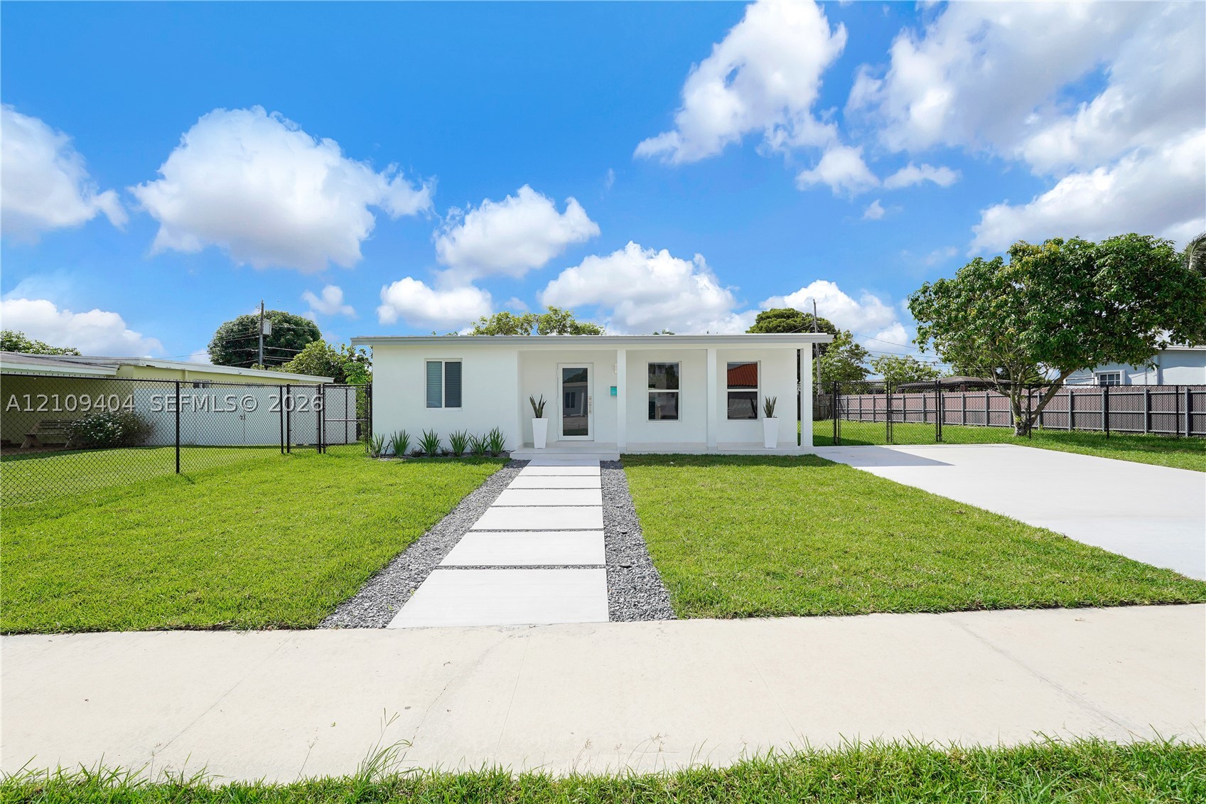 10730 SW 48th Ter