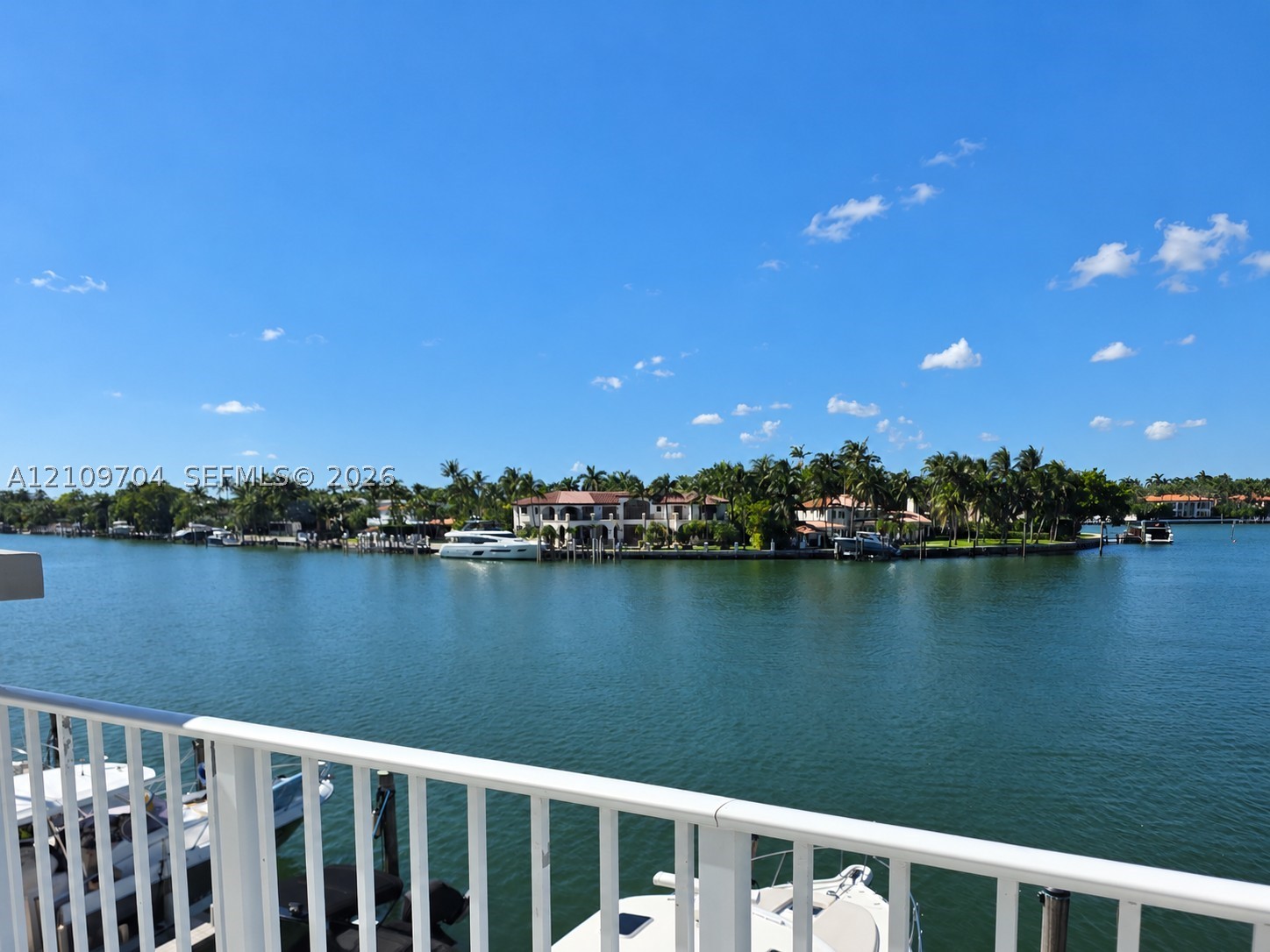 6770 Indian Crk Dr #14C Miami Beach, FL 33141