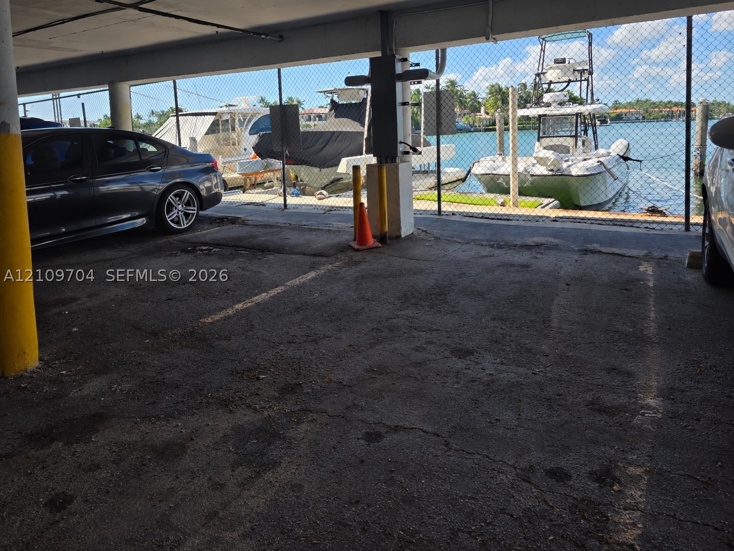 6770 Indian Crk Dr #14C Miami Beach, FL 33141