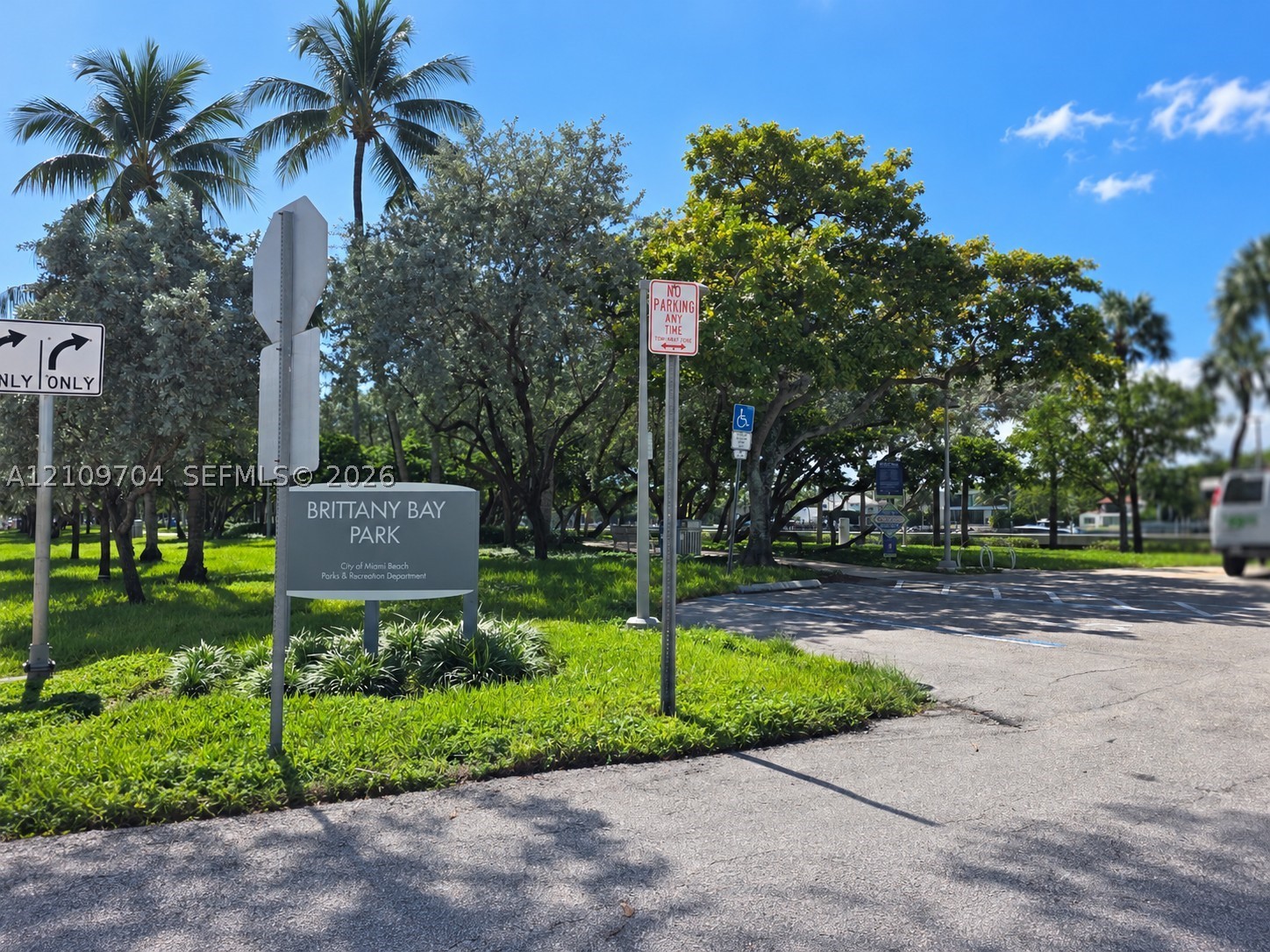 6770 Indian Crk Dr #14C Miami Beach, FL 33141