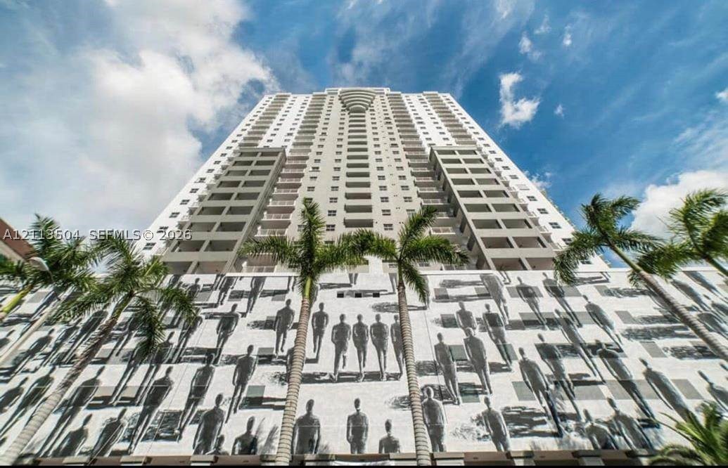 185 SE 14th Te #802