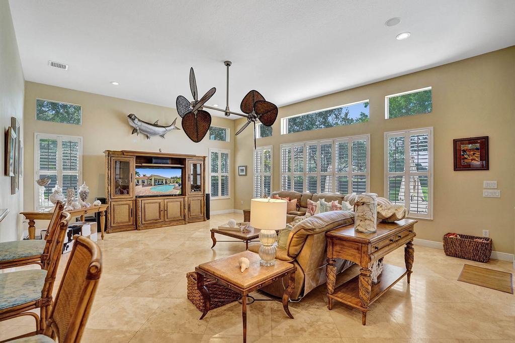 14985 SW 38th Davie, FL 33331