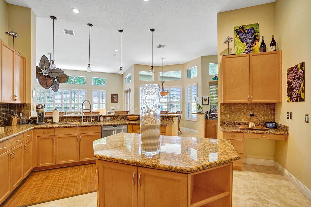 14985 SW 38th Davie, FL 33331