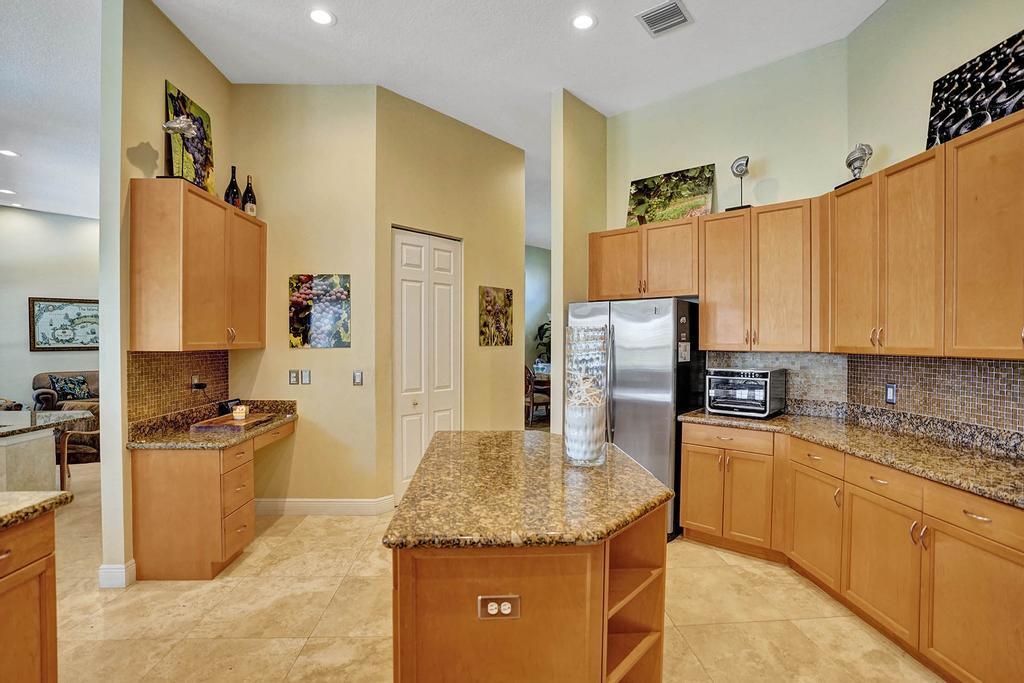 14985 SW 38th Davie, FL 33331