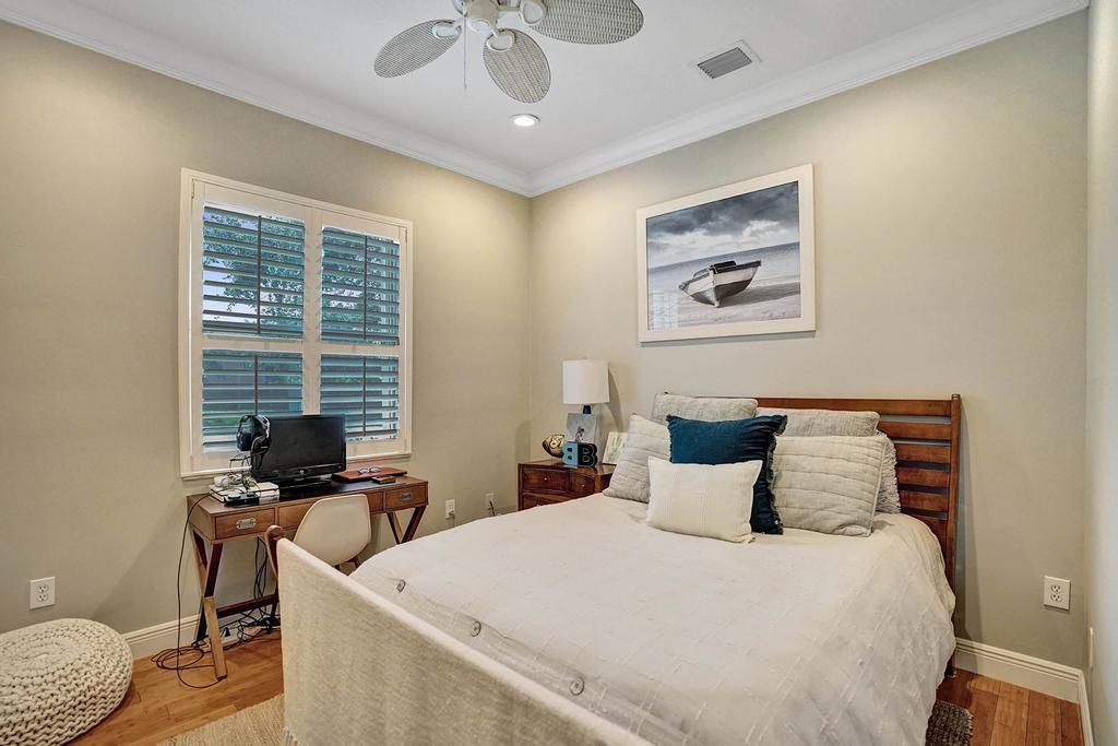 14985 SW 38th Davie, FL 33331