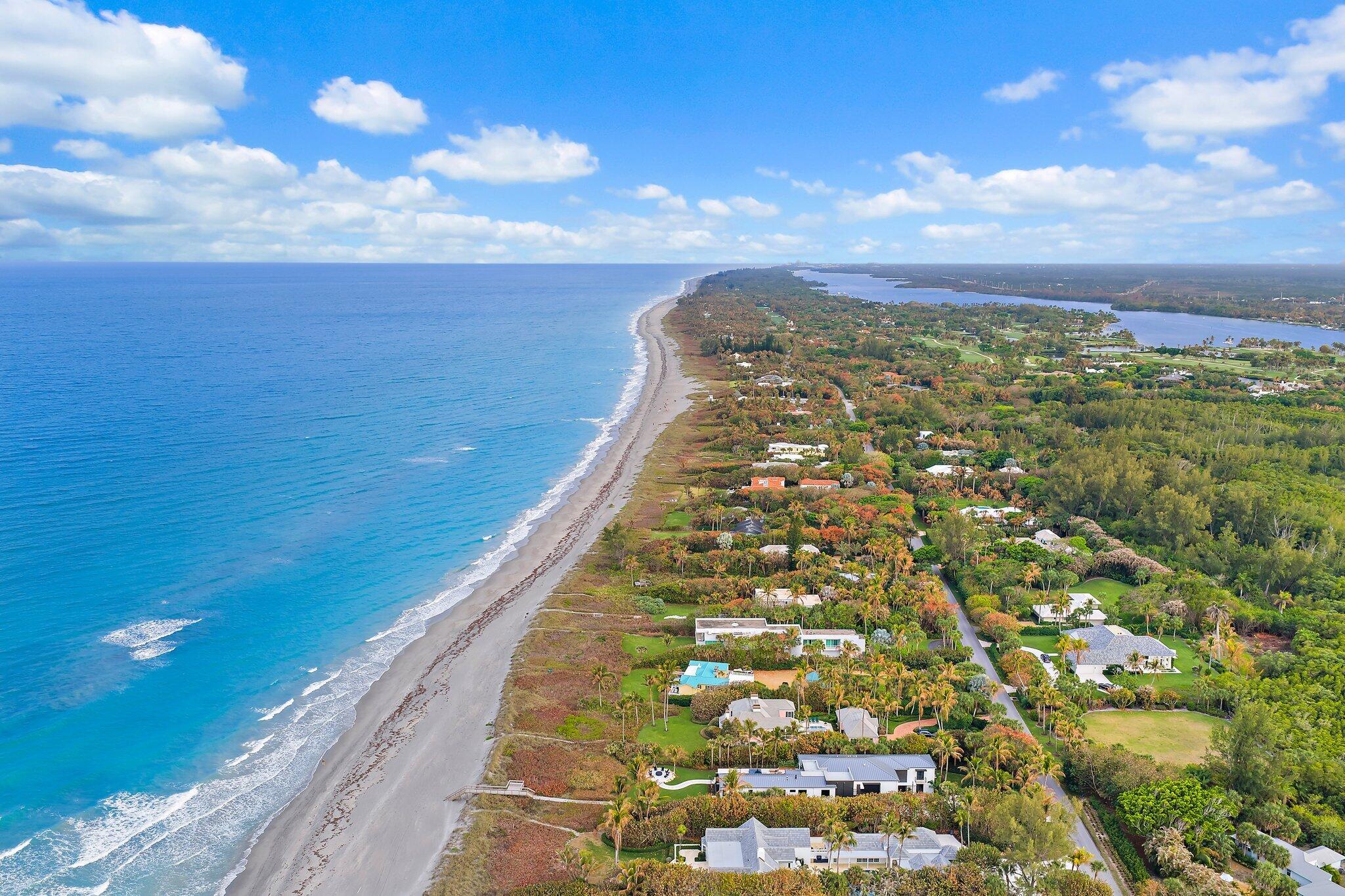 31 N Beach Hobe Sound, FL 33455