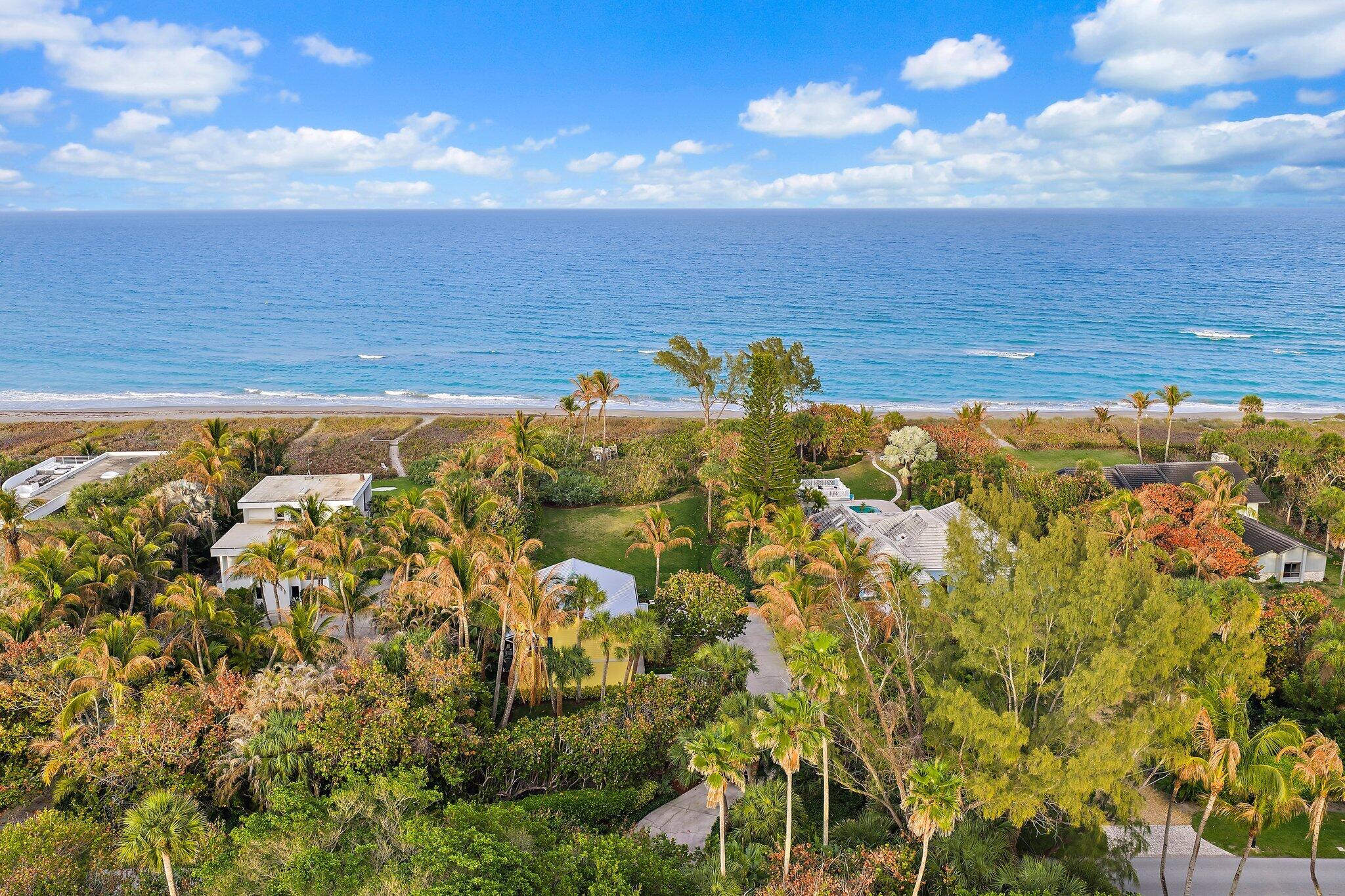 31 N Beach Hobe Sound, FL 33455