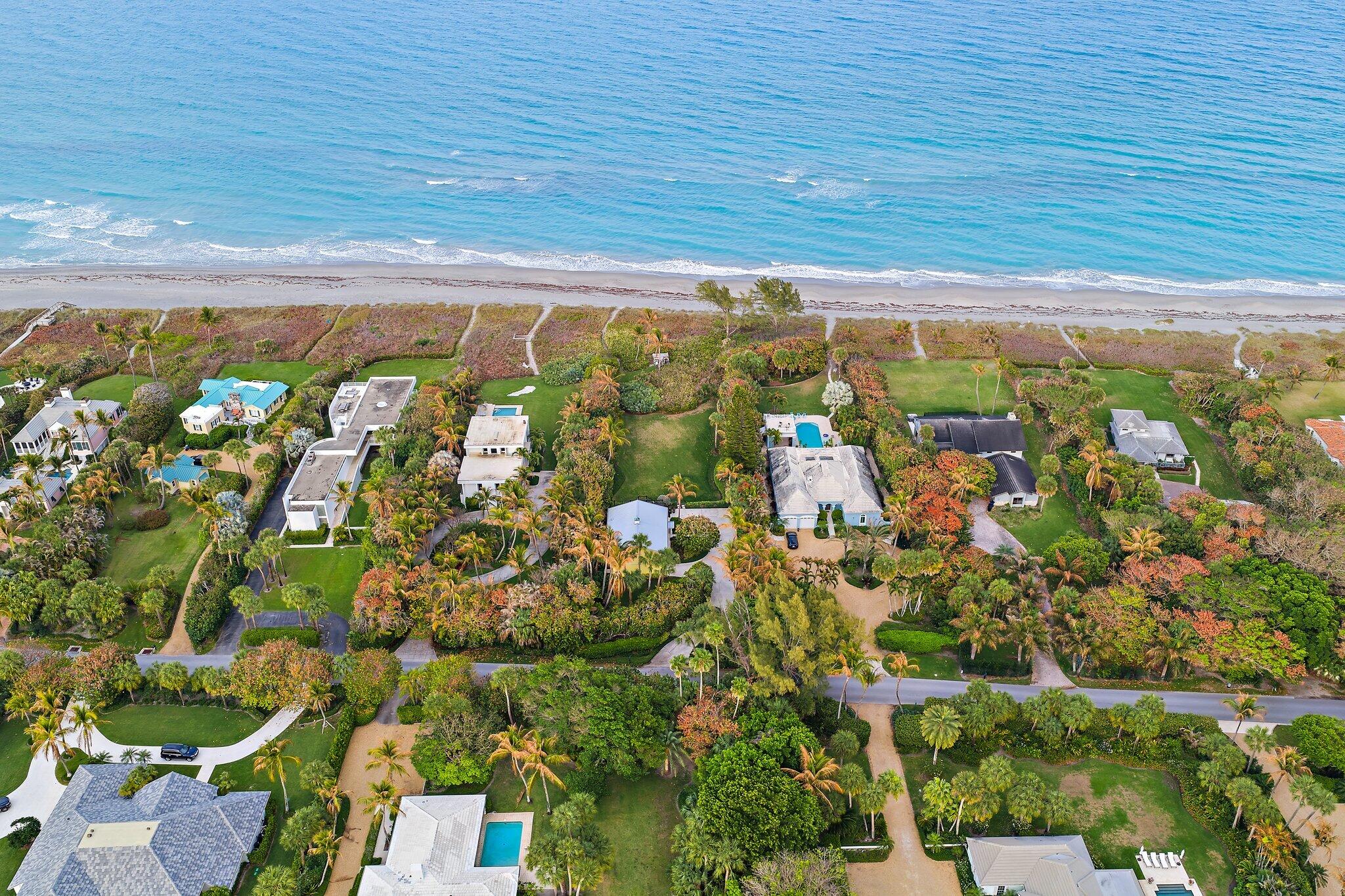 31 N Beach Hobe Sound, FL 33455