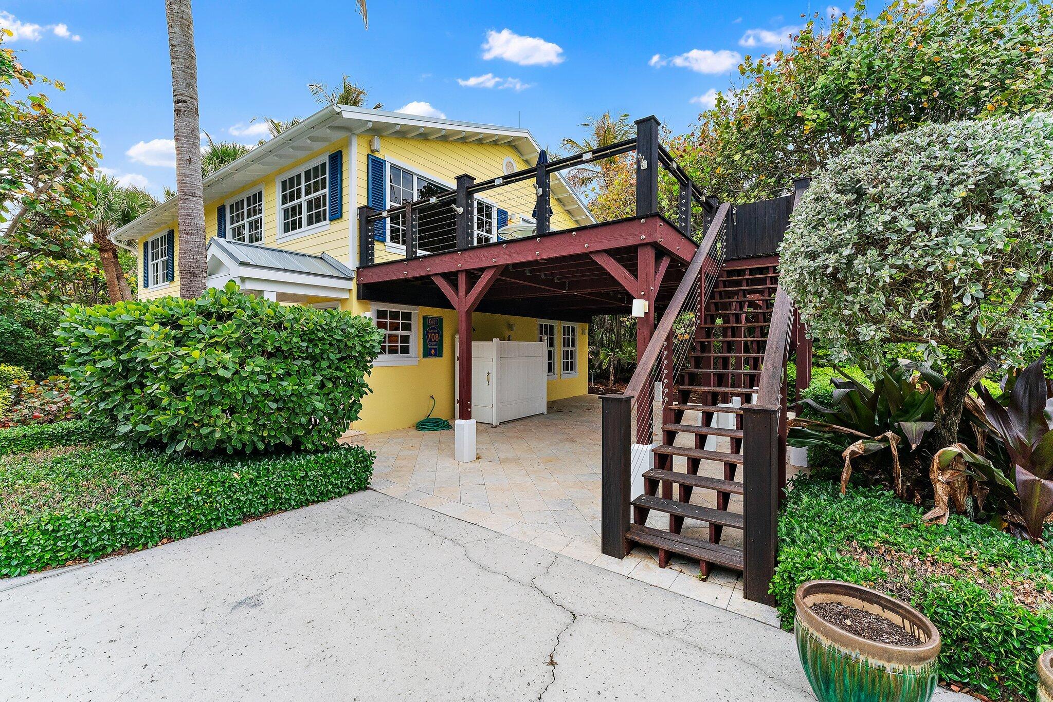 31 N Beach Hobe Sound, FL 33455