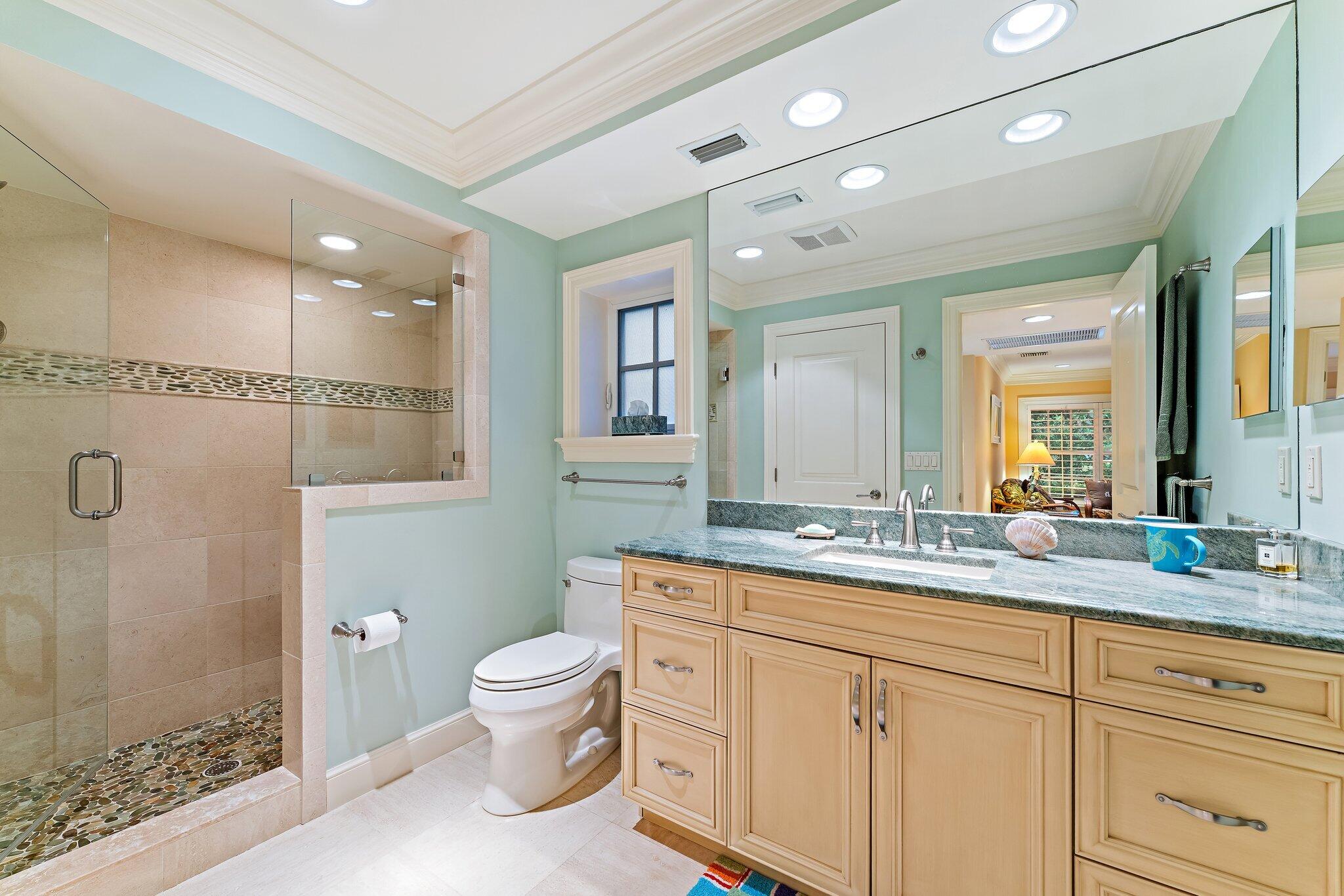 31 N Beach Hobe Sound, FL 33455