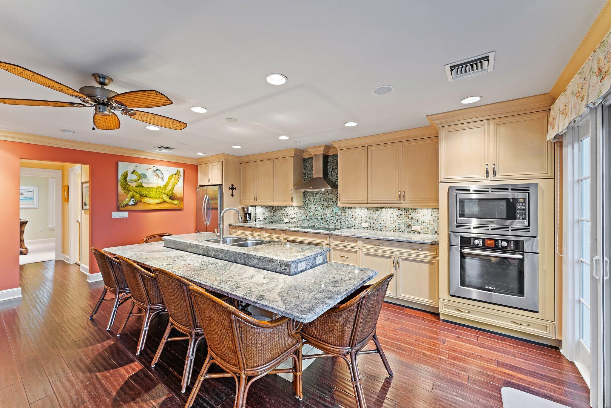 31 N Beach Hobe Sound, FL 33455