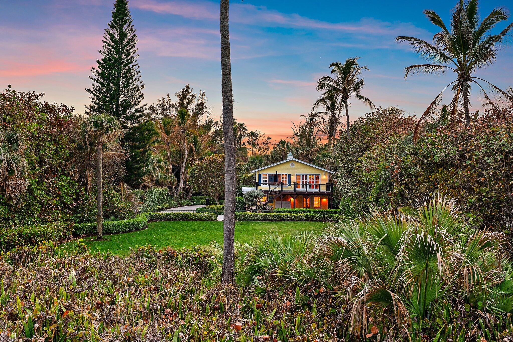 31 N Beach Hobe Sound, FL 33455