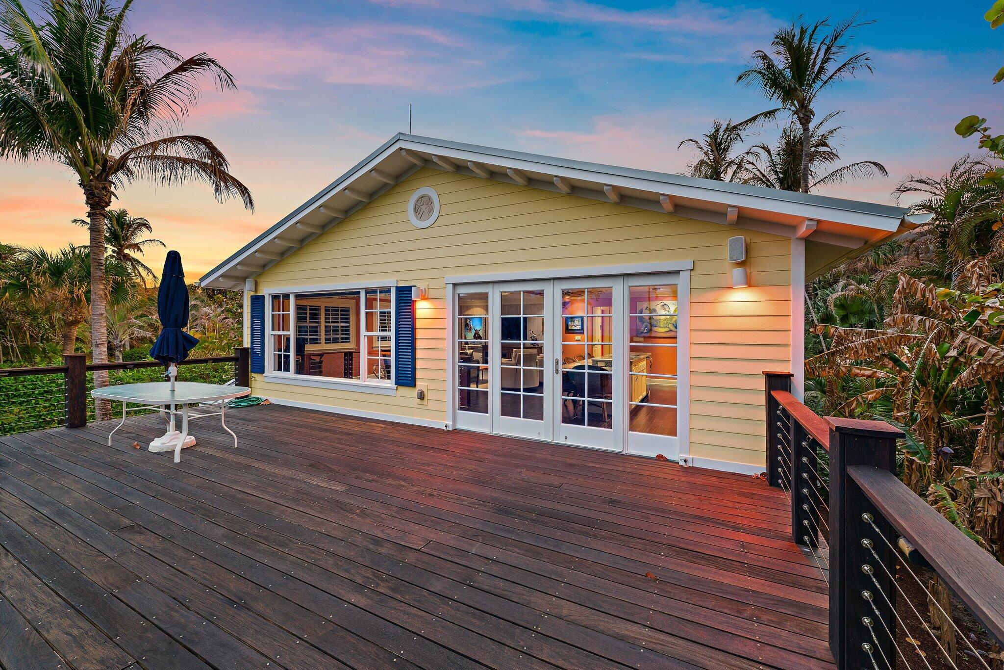 31 N Beach Hobe Sound, FL 33455