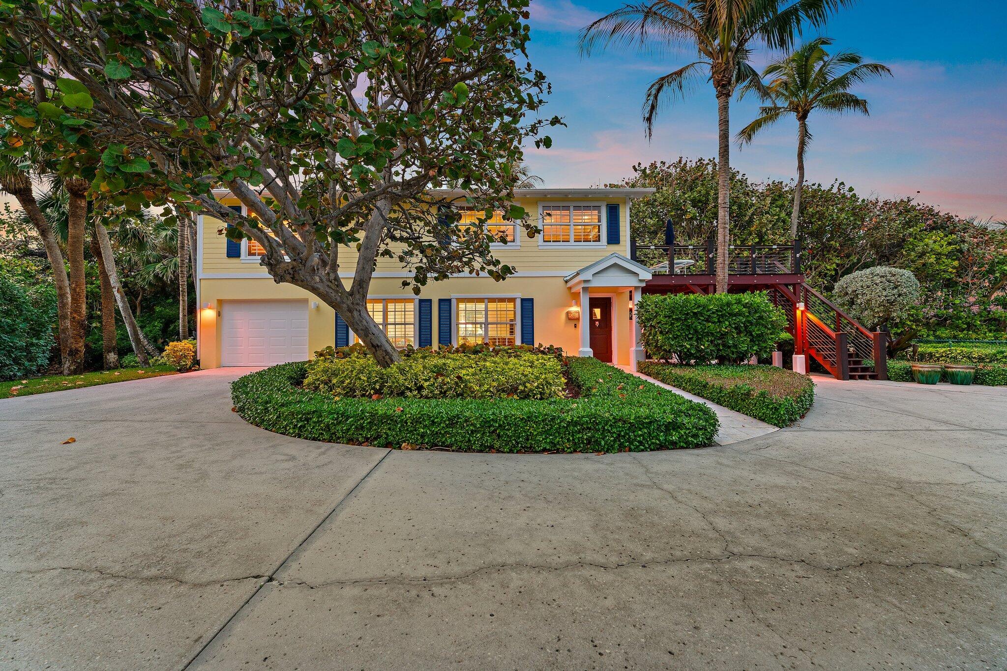 31 N Beach Hobe Sound, FL 33455