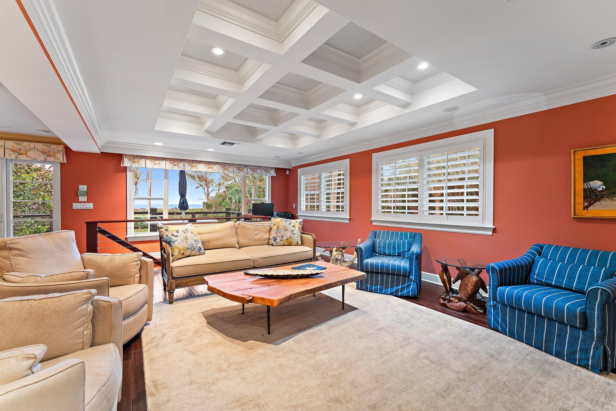 31 N Beach Hobe Sound, FL 33455