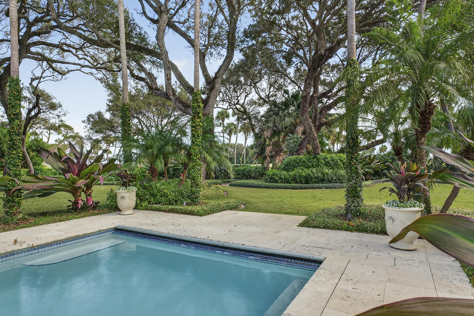 2010 Club Vero Beach, FL 32963