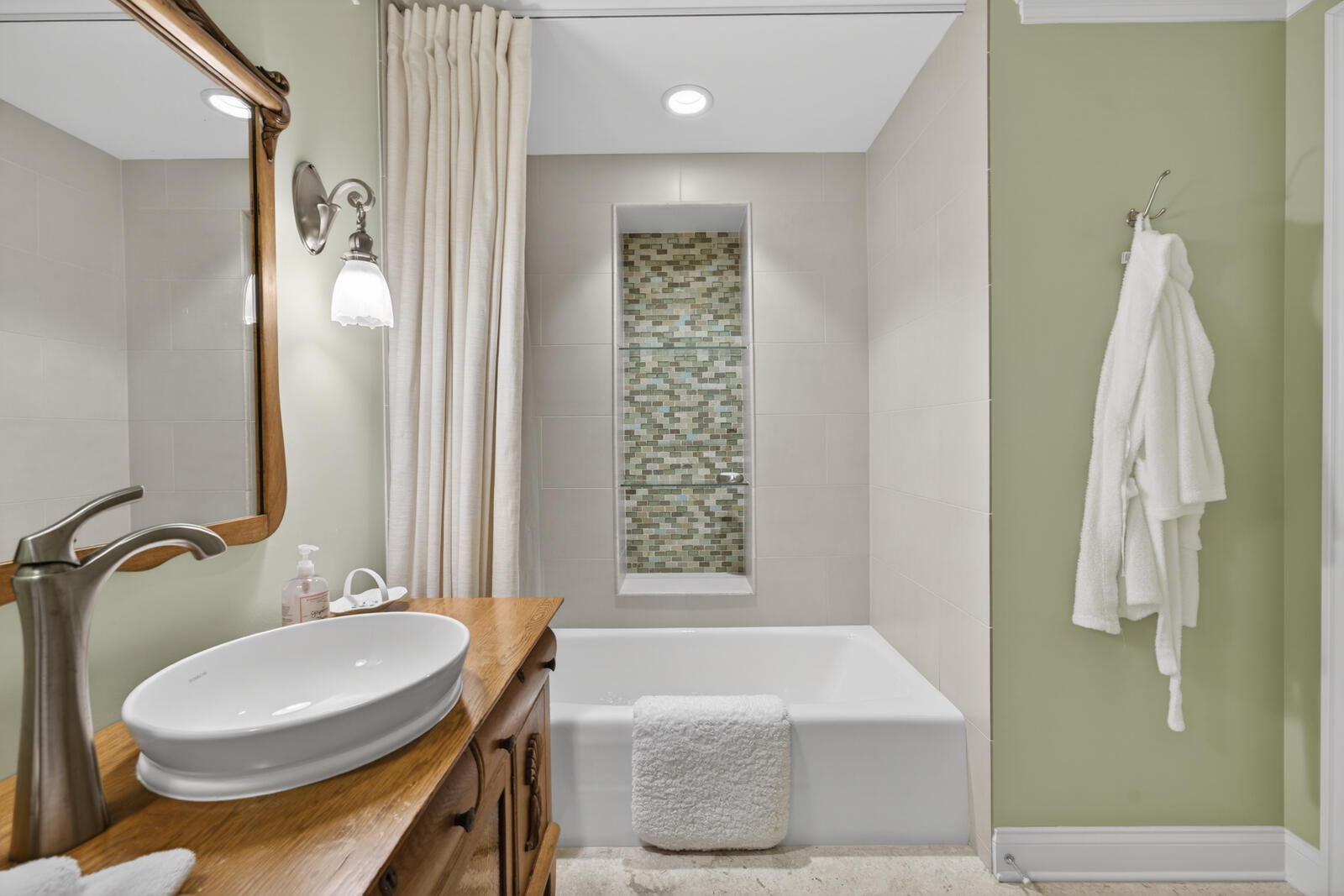 2010 Club Vero Beach, FL 32963