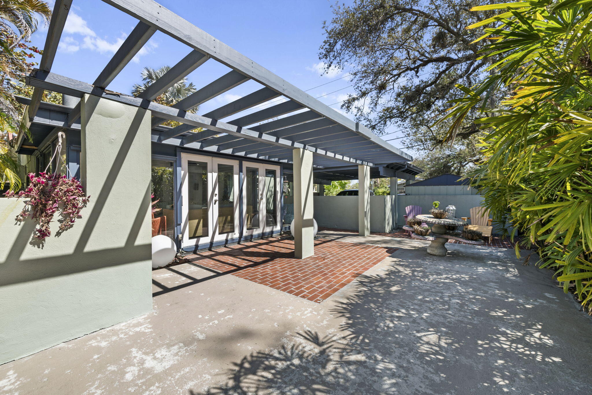 1500 SW 13th Fort Lauderdale, FL 33312