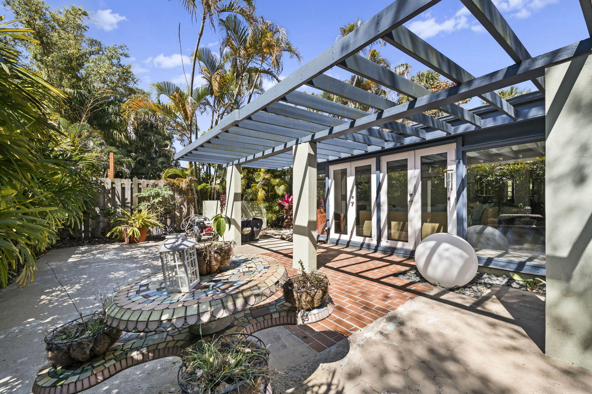 1500 SW 13th Fort Lauderdale, FL 33312