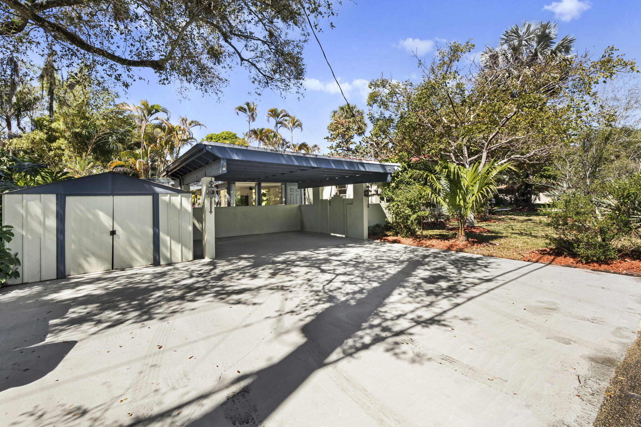 1500 SW 13th Fort Lauderdale, FL 33312