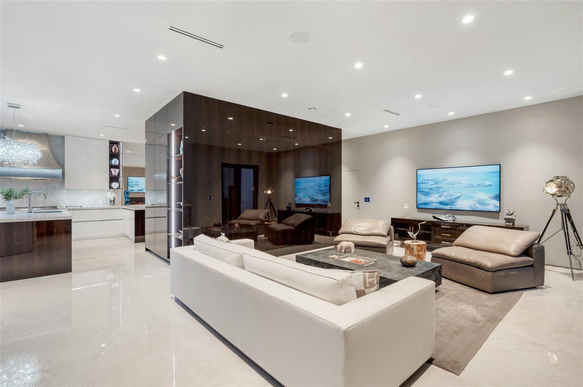 520 San Marco Fort Lauderdale, FL 33301