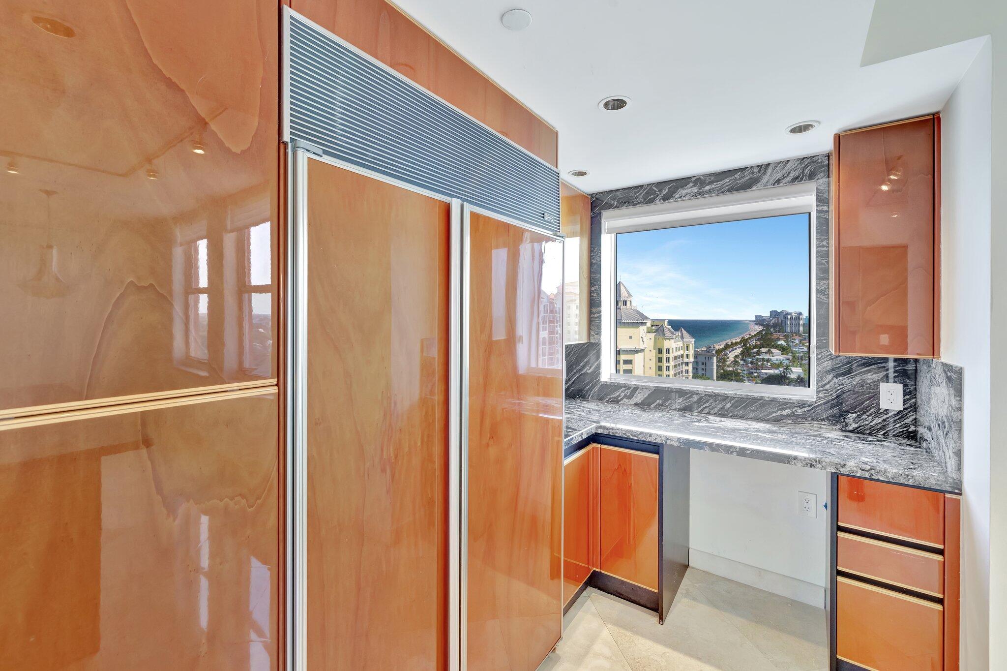 2100 N Ocean #16e Fort Lauderdale, FL 33305