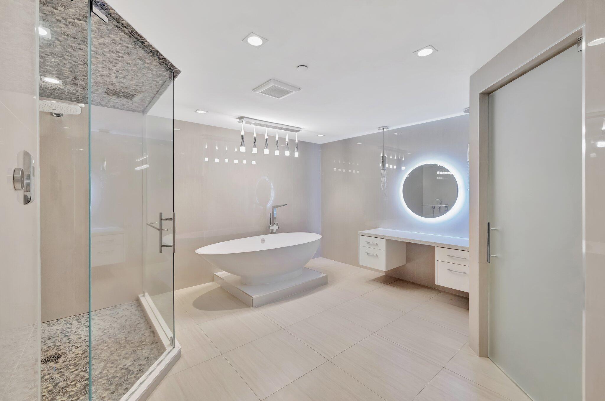 2100 N Ocean #16e Fort Lauderdale, FL 33305