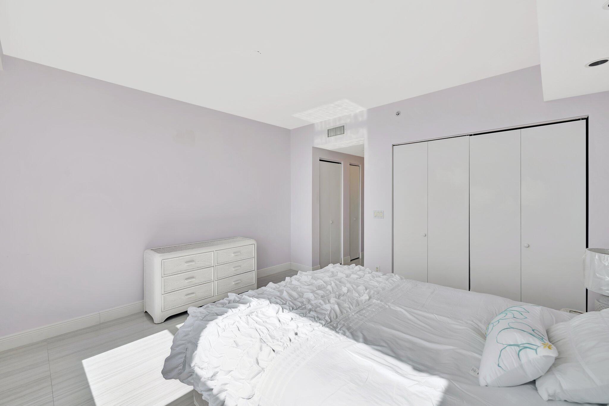 2100 N Ocean #16e Fort Lauderdale, FL 33305