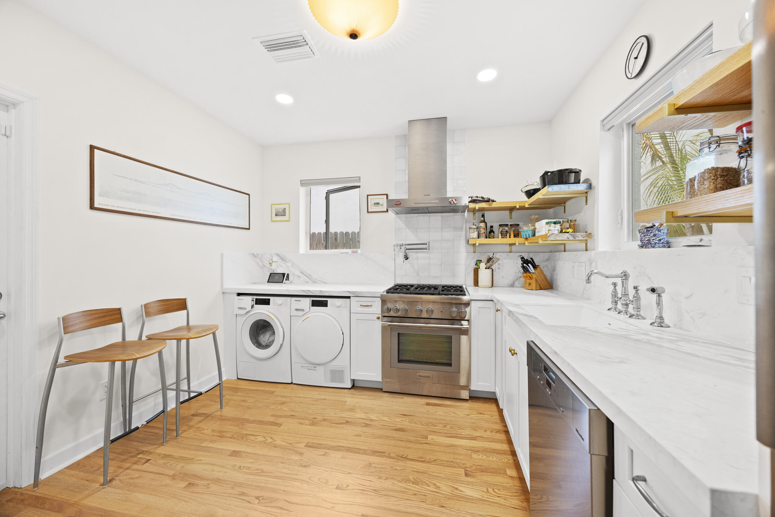 634 NE 17th Fort Lauderdale, FL 33304