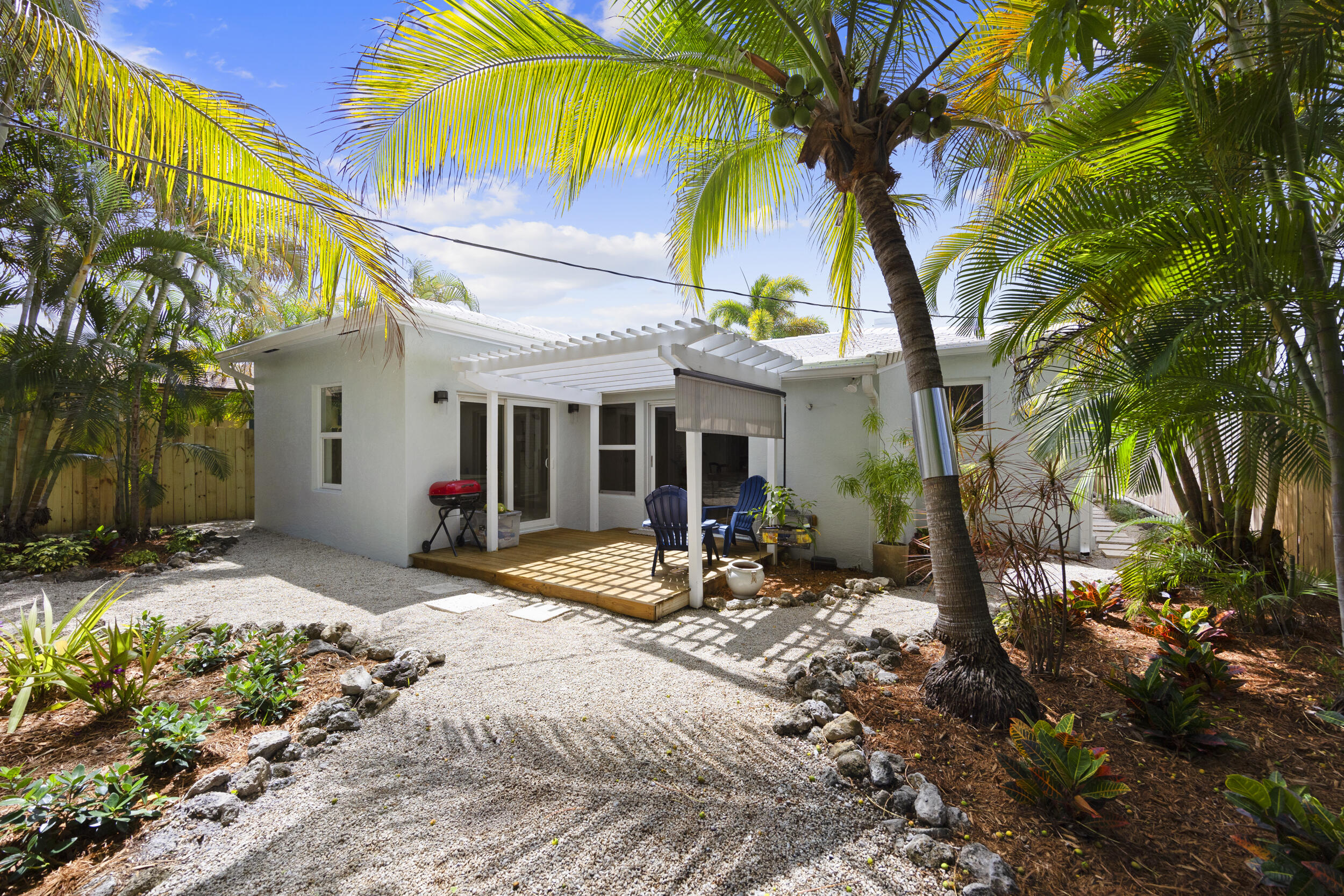 634 NE 17th Fort Lauderdale, FL 33304