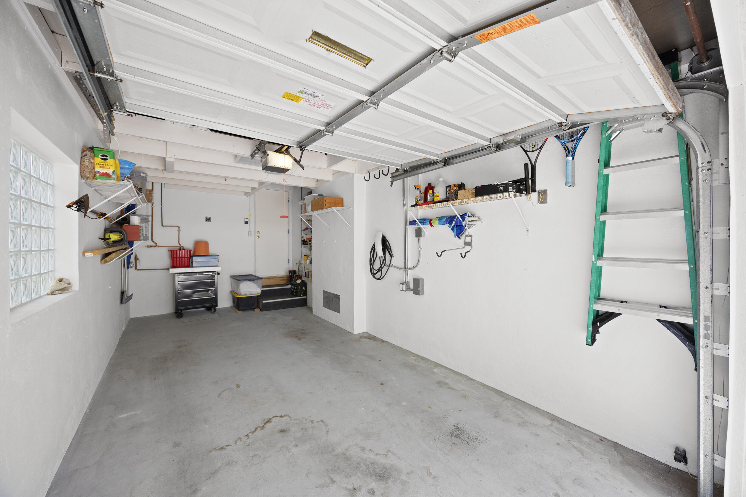 634 NE 17th Fort Lauderdale, FL 33304