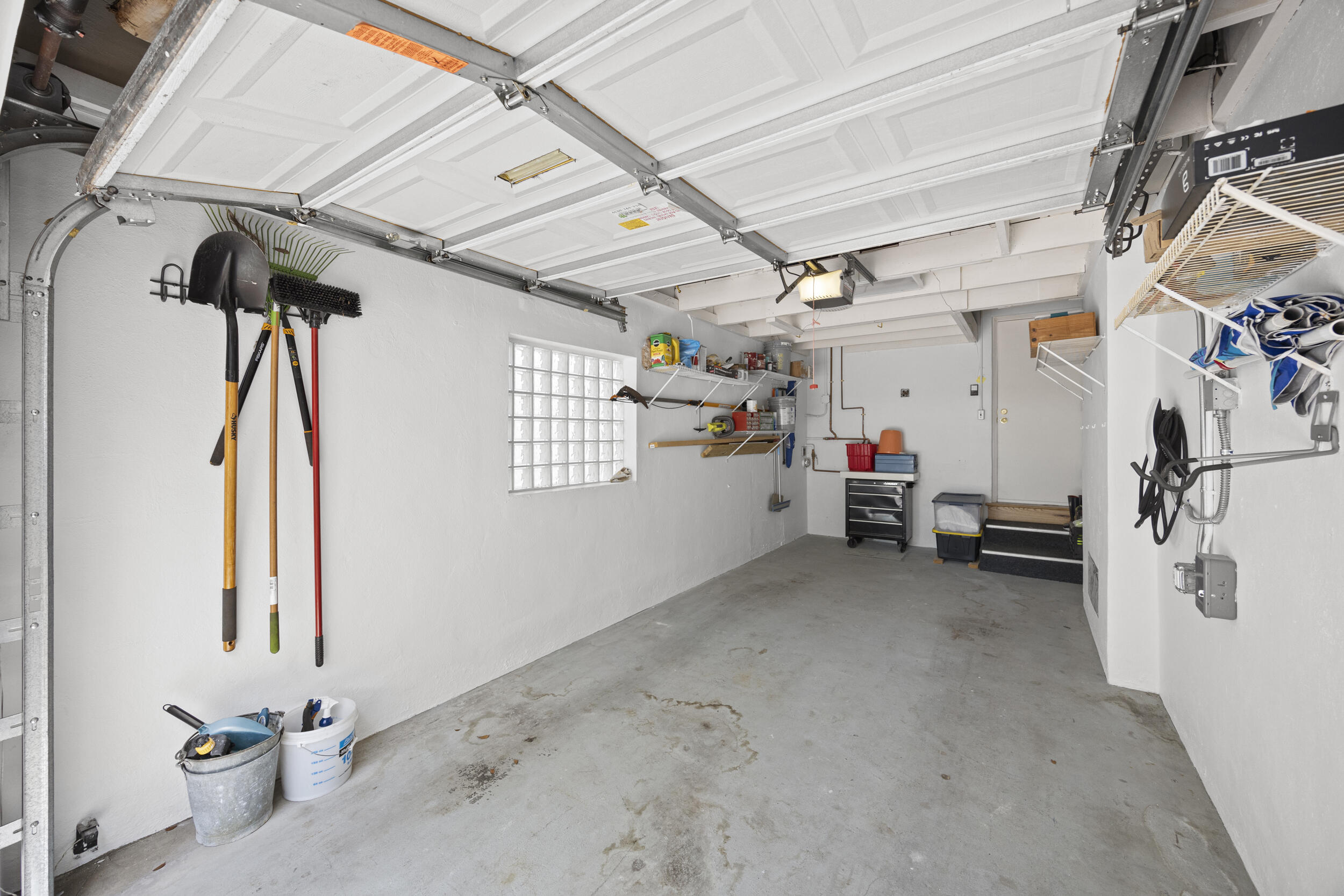 634 NE 17th Fort Lauderdale, FL 33304