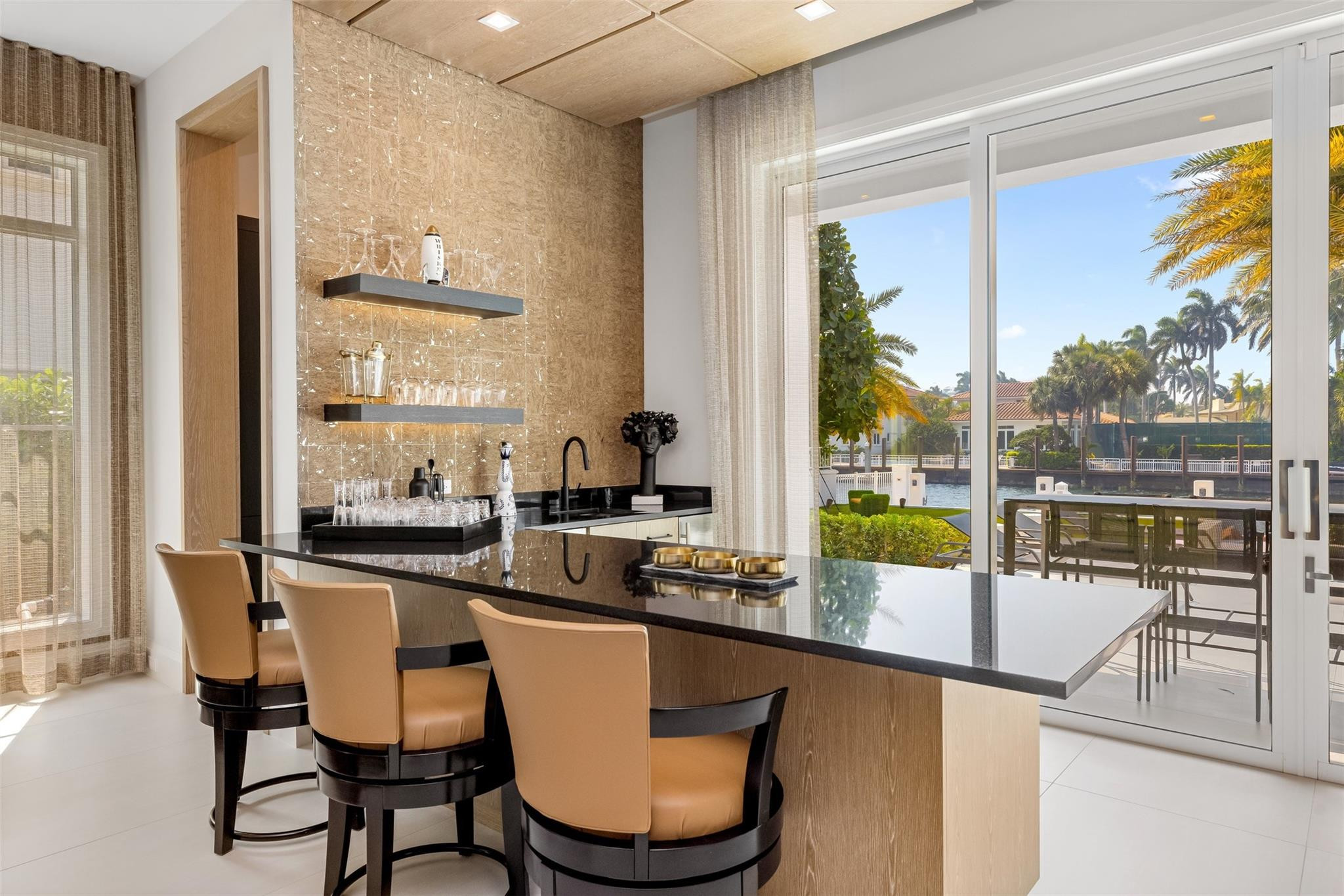 2520 Del Lago Fort Lauderdale, FL 33316