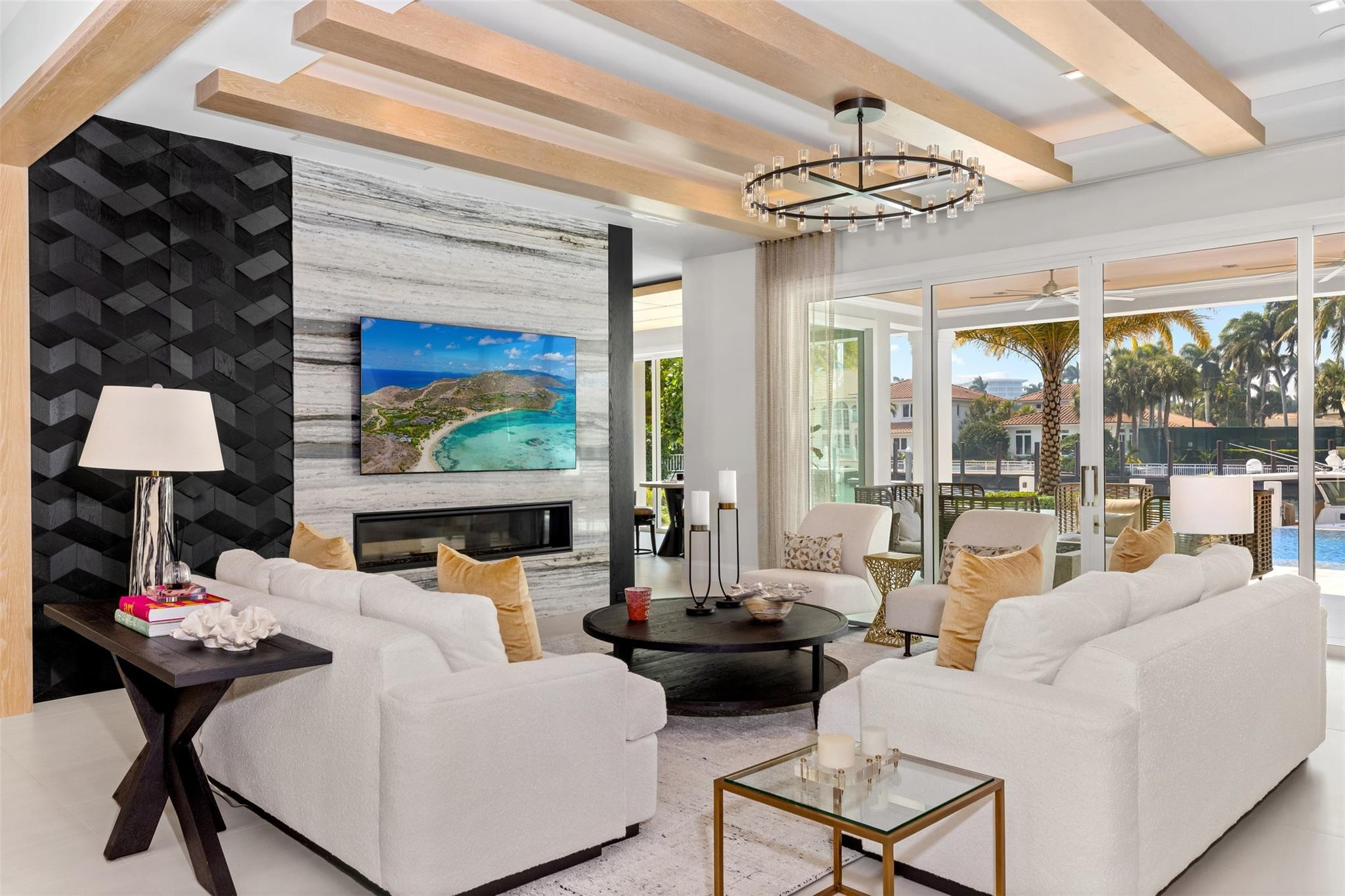 2520 Del Lago Fort Lauderdale, FL 33316