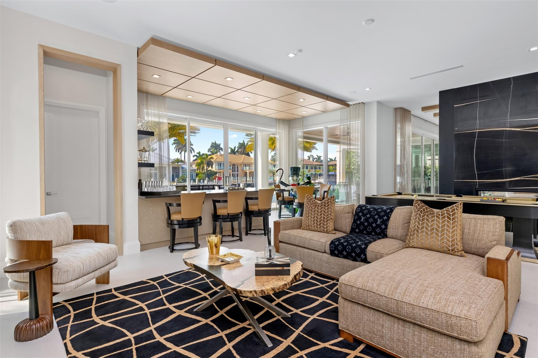 2520 Del Lago Fort Lauderdale, FL 33316