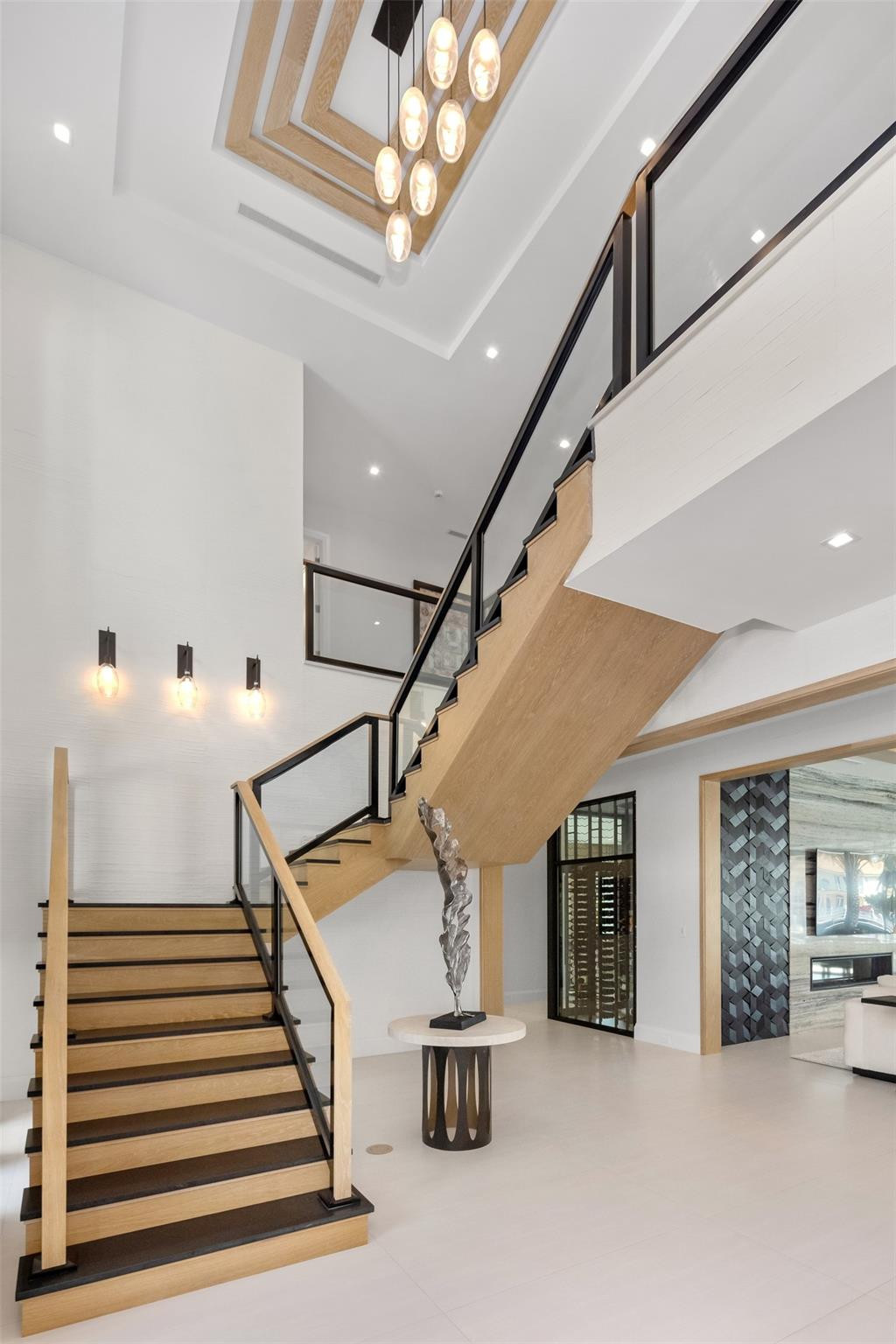 2520 Del Lago Fort Lauderdale, FL 33316